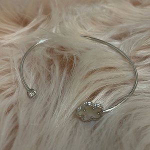 Silver Clover Bracelet with Swarovski Crystal